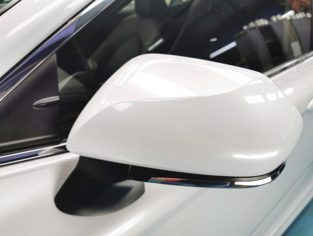 Side panel of the Toyota Camry Hybrid with the ceramic finish locked in.