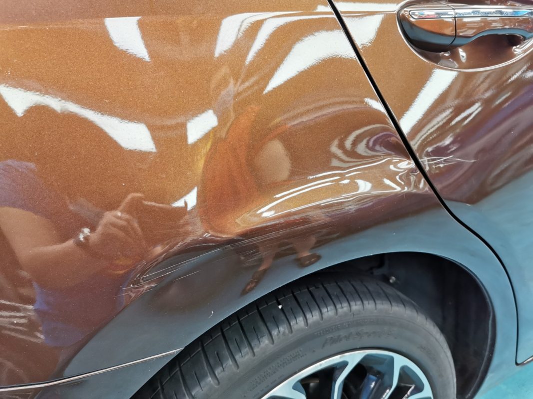 Dents and scratches on the Corolla Altis at intake.