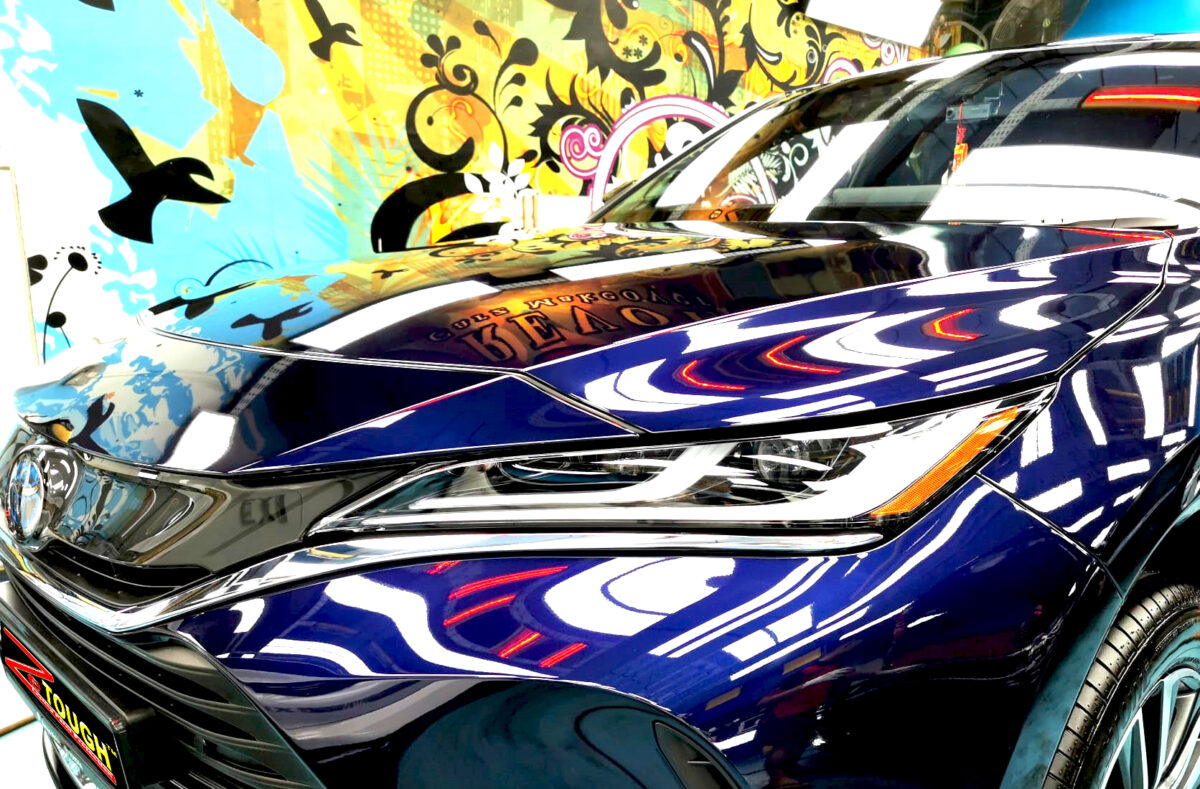 The Toyota Harrier from a side angle after the titanium coating.