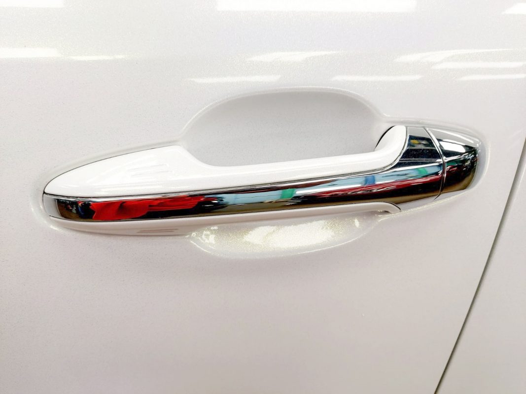 Front three-quarter view of the Toyota Harrier Elegance after coating.