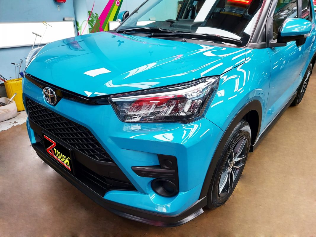 The Toyota Raize from a side angle after the titanium coating.