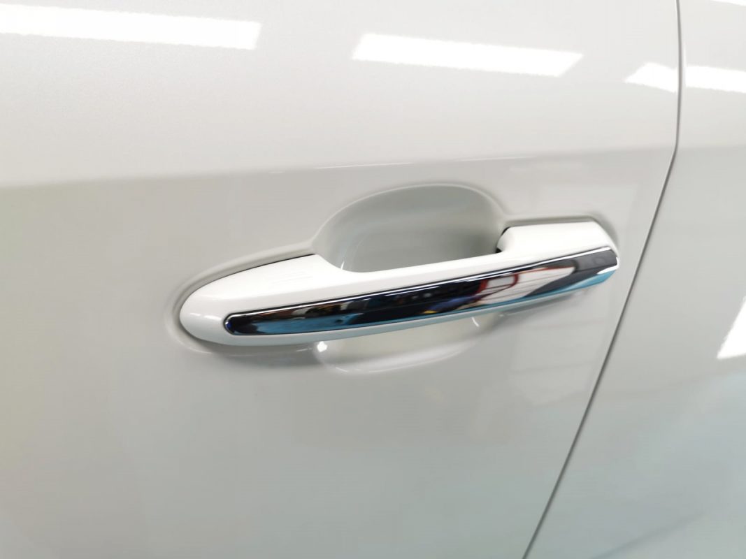 Front three-quarter view of the Toyota RAV4 after coating.