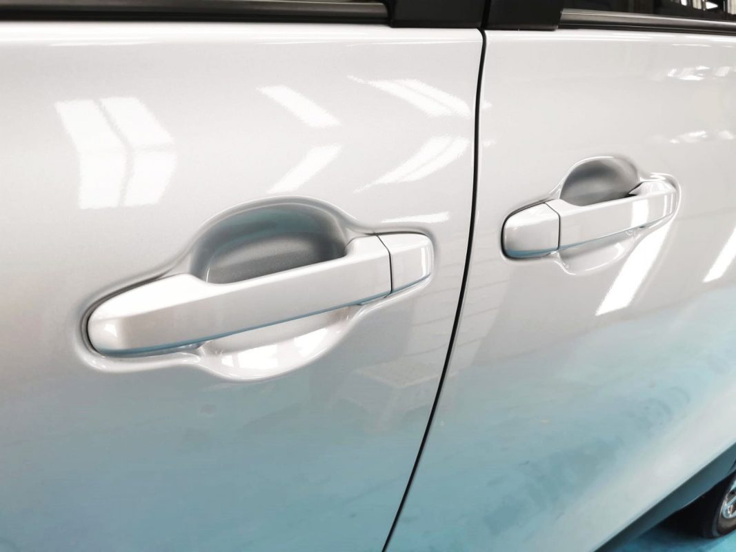 Front three-quarter view of the Toyota Sienta after coating.