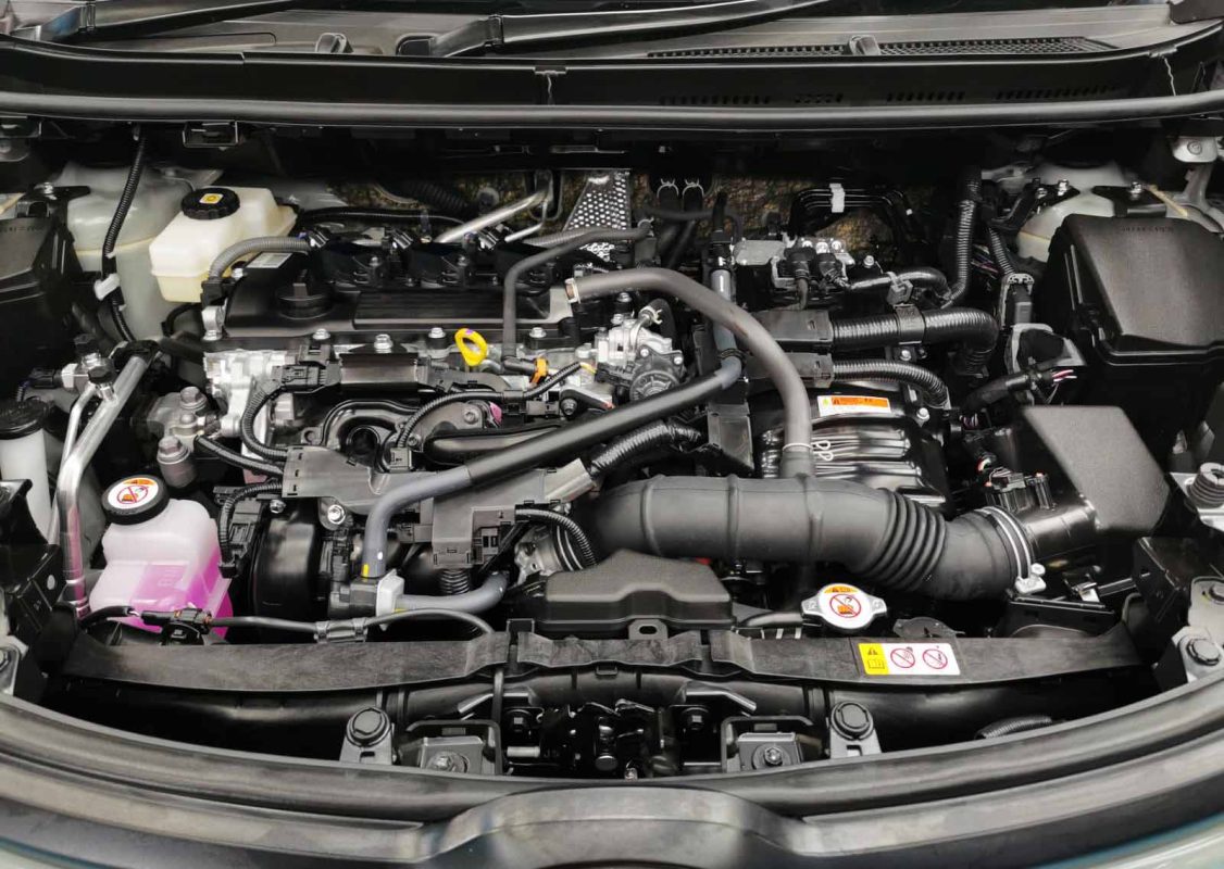 Detail of the Toyota Sienta Hybrid's bodywork sealed with ZeTough Ceramic.