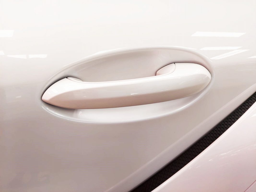 Side panel of the Toyota Supra RZ with the ceramic finish locked in.