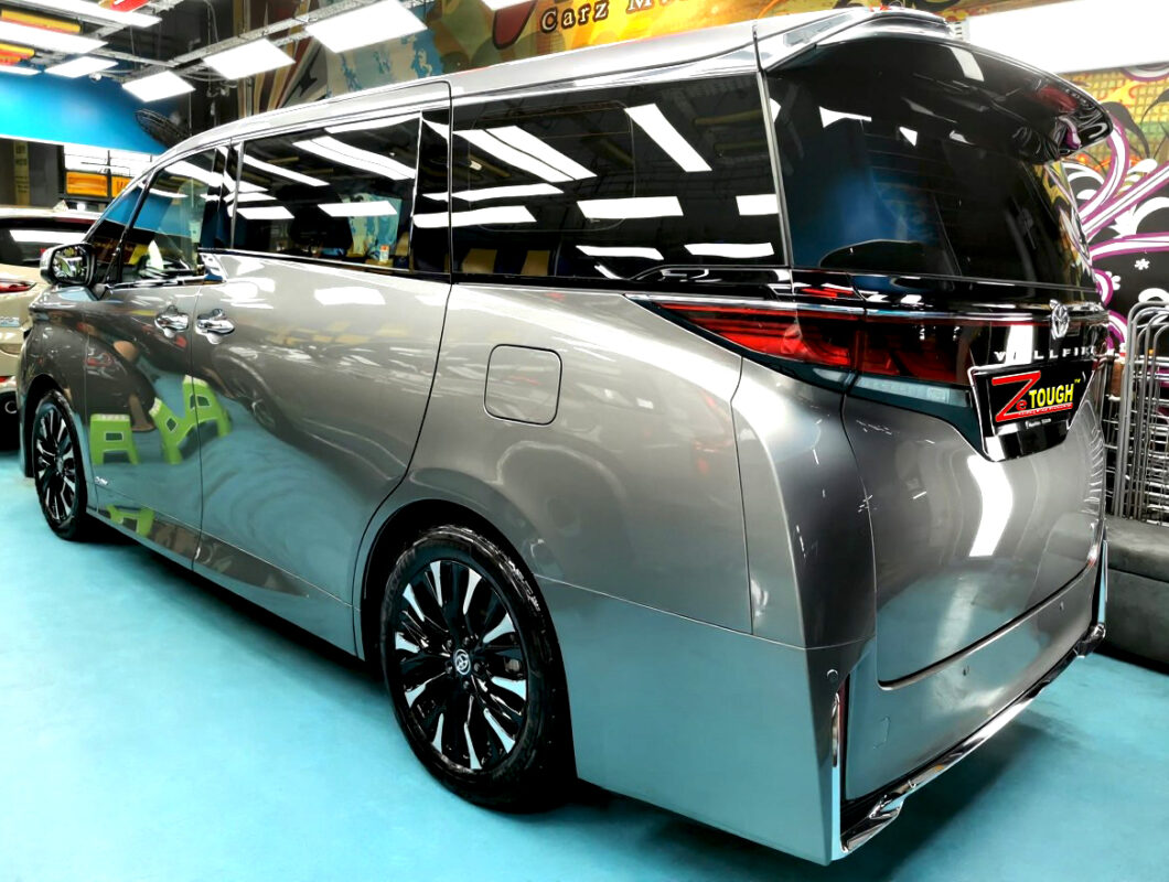 Rear quarter of the Toyota Vellfire, glossy and protected.