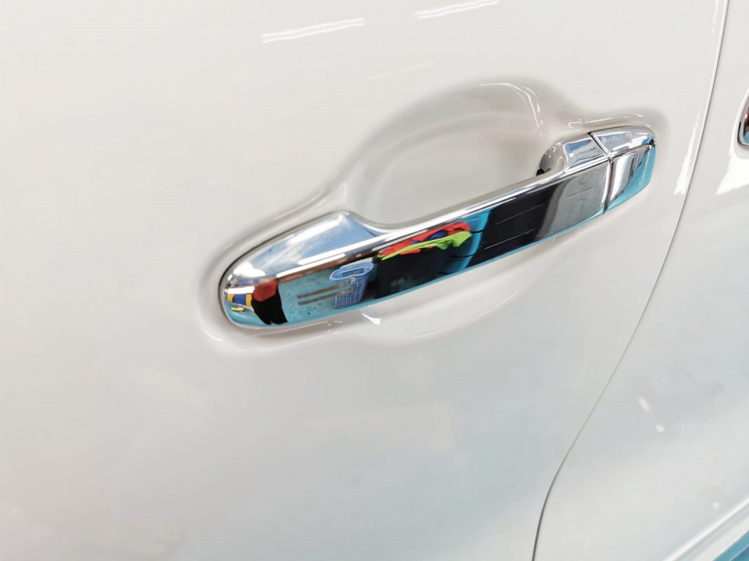 Front three-quarter view of the Toyota Vellfire after coating.