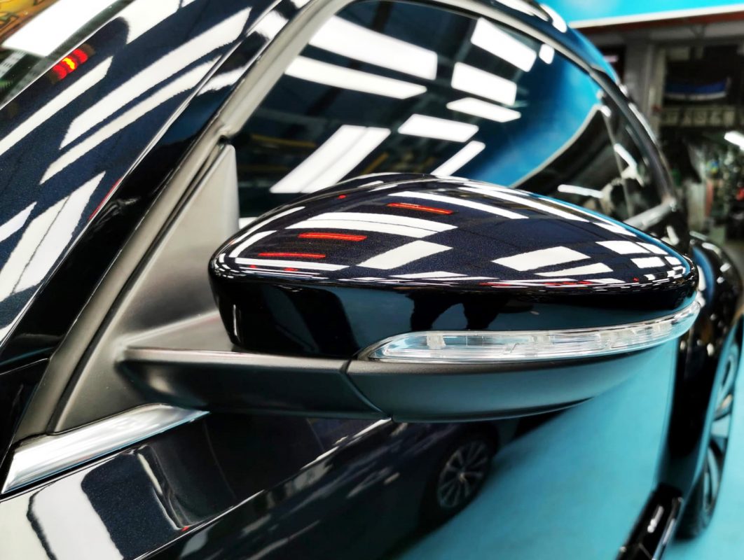 Side panel of the Beetle with the ceramic finish locked in.