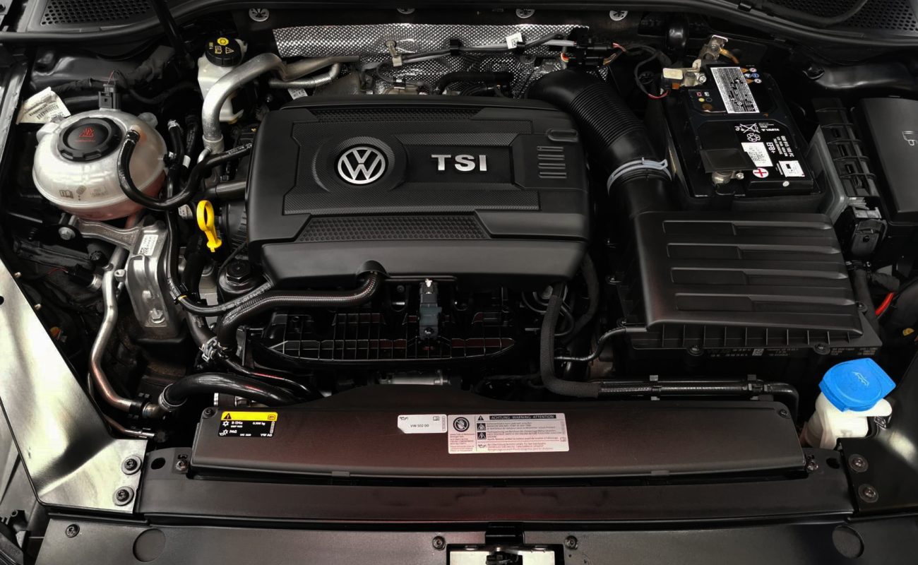 Detail of the Volkswagen's bodywork sealed with ZeTough Ceramic.