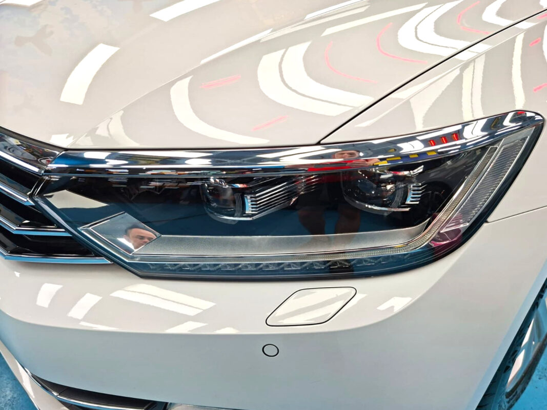 Glossy bodywork of the Volkswagen Passat.