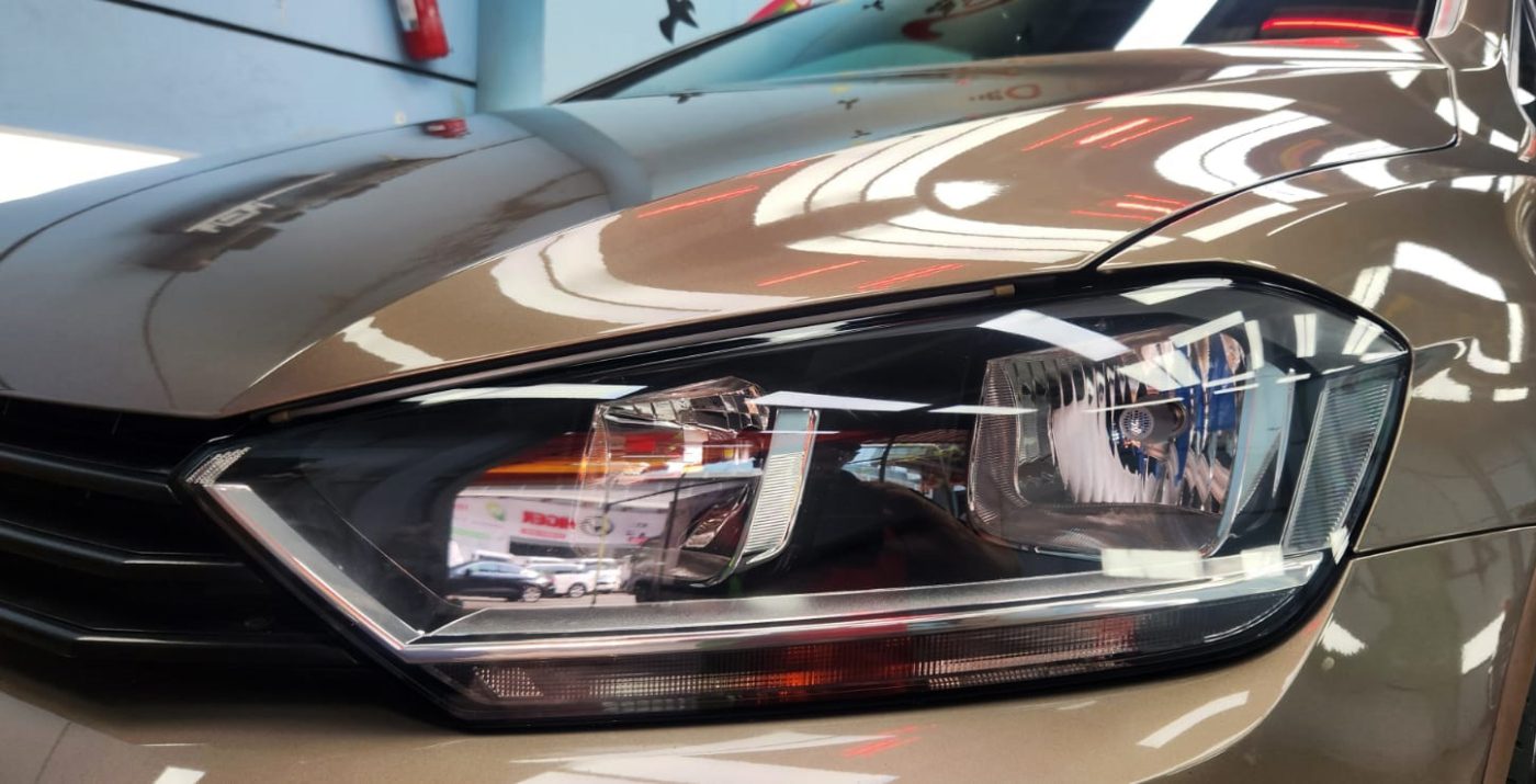 The Sportsvan's coated paintwork showing clean reflections.