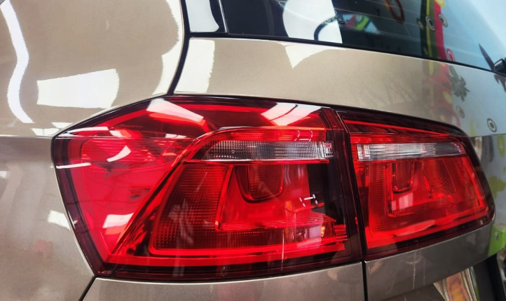 Rear quarter of the Volkswagen Sportsvan, glossy and protected.