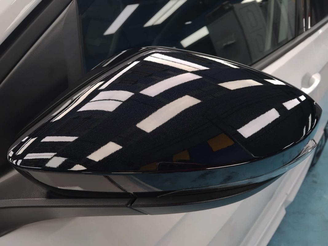 Side panel of the Volkswagen T-Cross with the ceramic finish locked in.