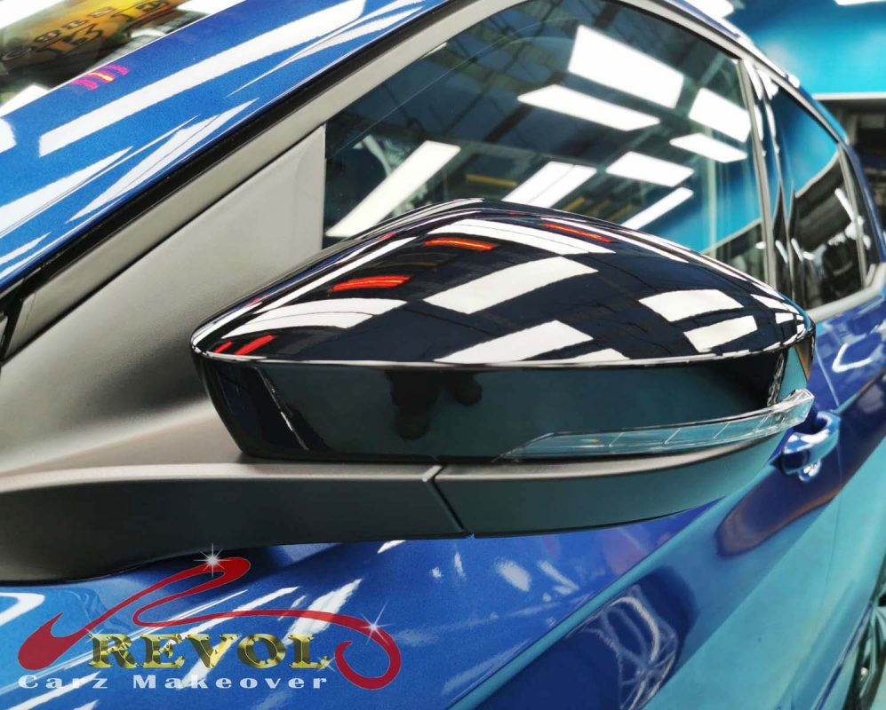 Side panel of the Volkswagen T-Cross with the ceramic finish locked in.