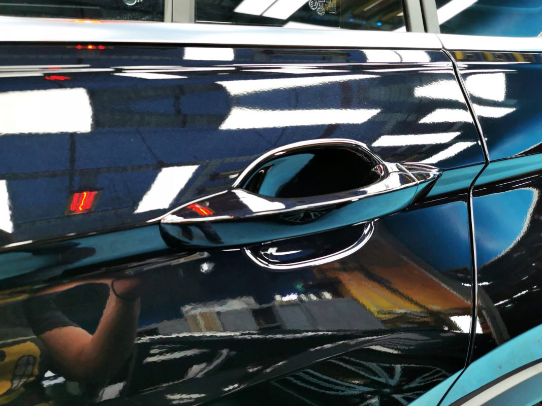 Front three-quarter view of the Volkswagen Tiguan after coating.