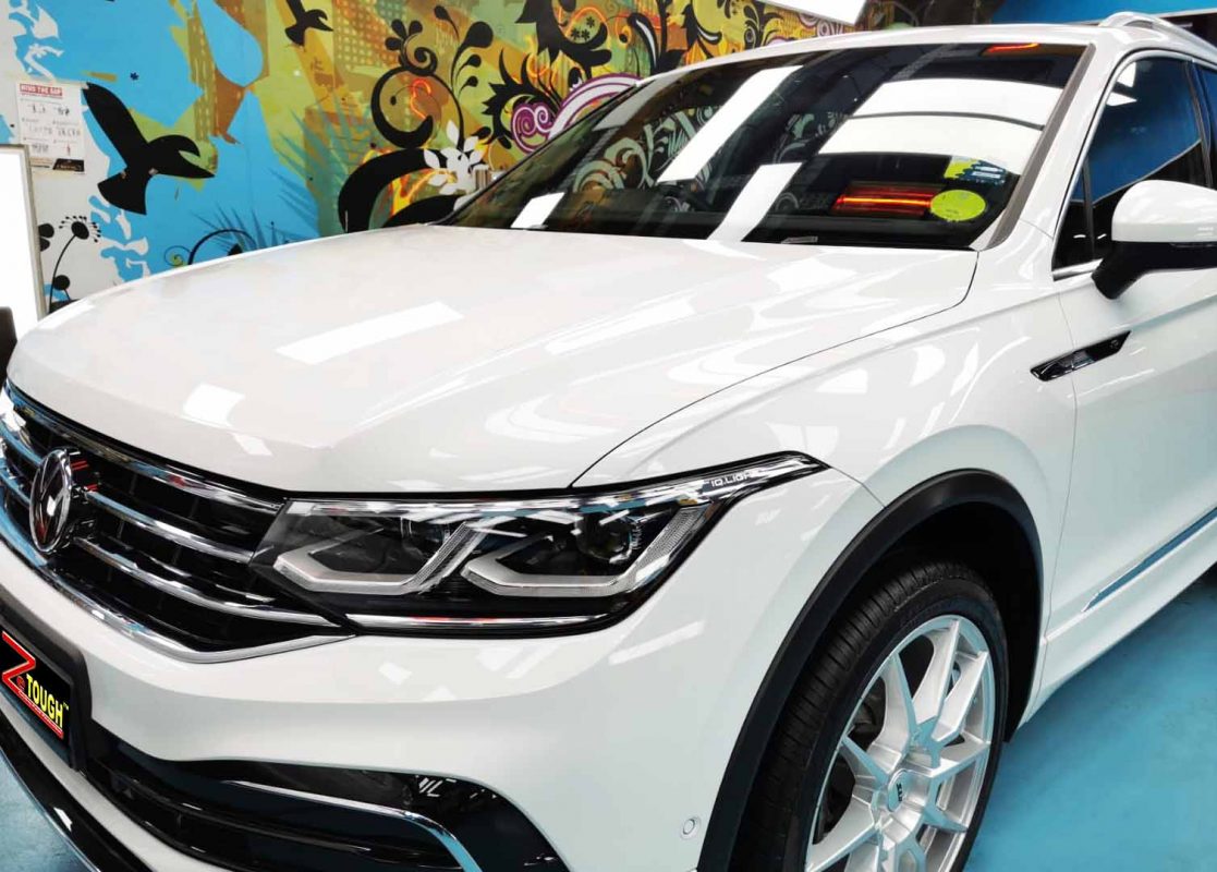 The Volkswagen Tiguan from a side angle after the ceramic coating.