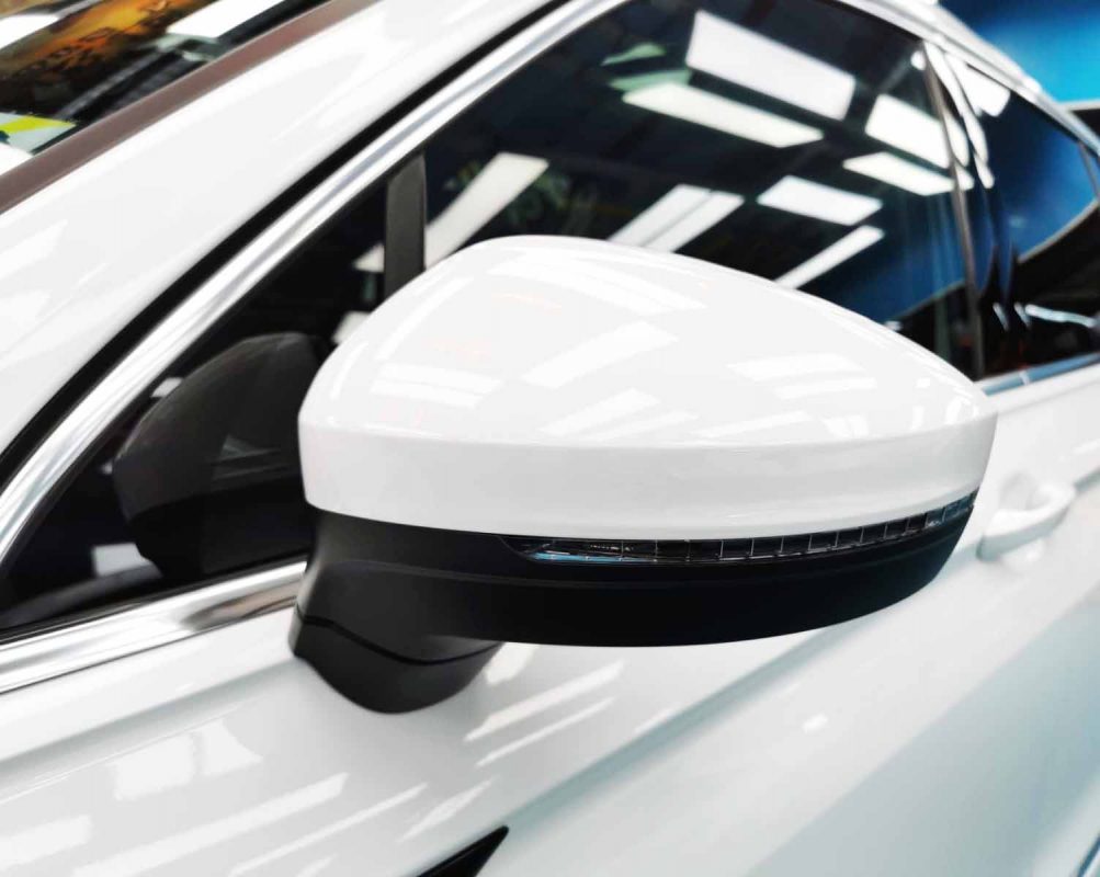 Side panel of the Volkswagen Tiguan with the ceramic finish locked in.