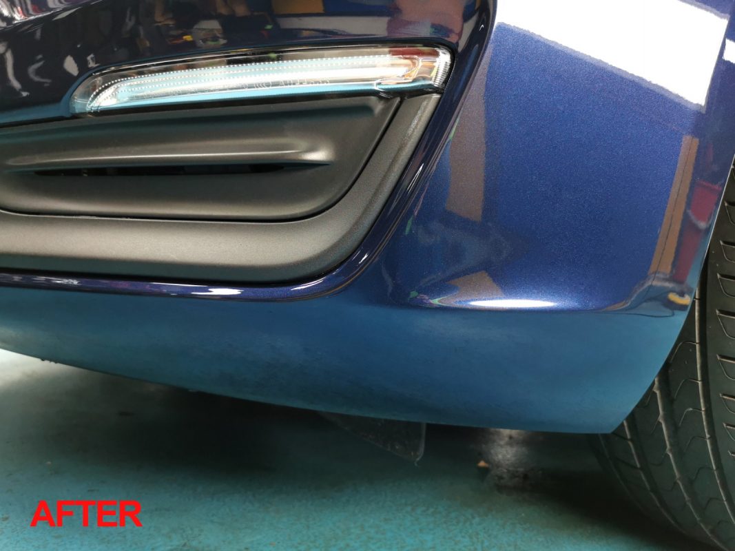 Glossy body panels on the S60 after the ceramic coating.
