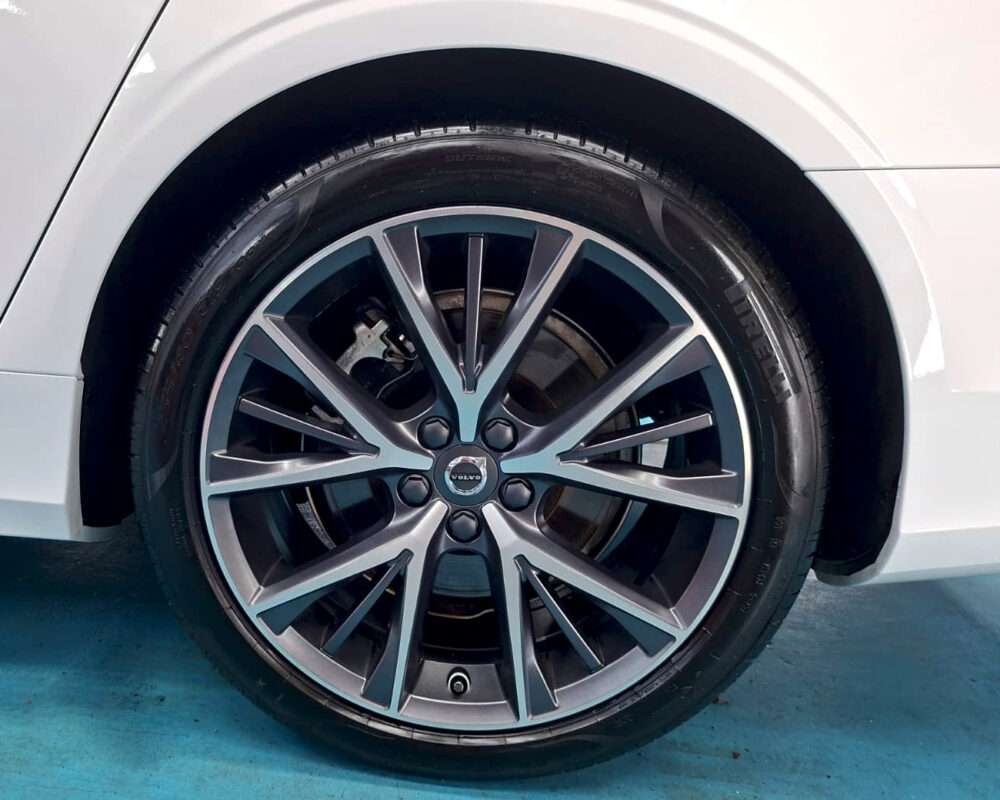 The finished Volvo S90, glossy and protected.
