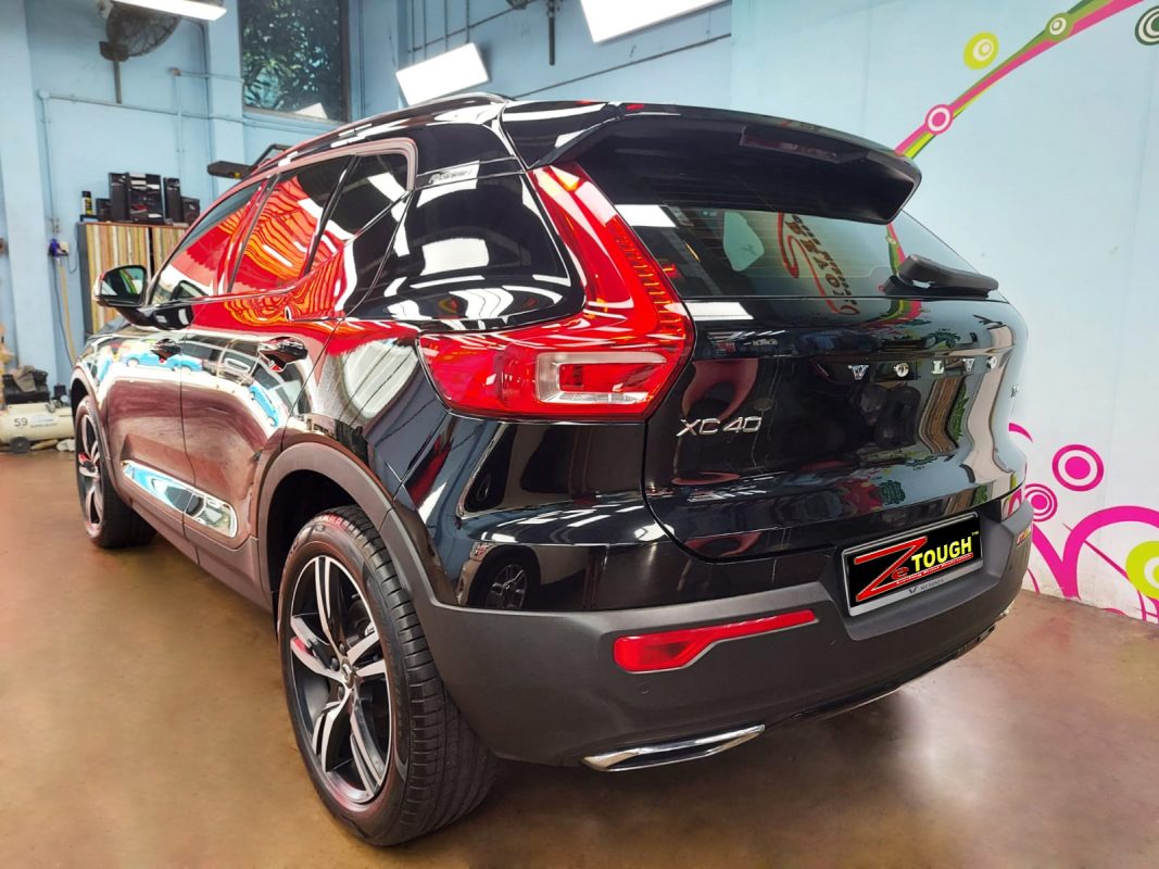 Rear quarter of the Volvo XC40, glossy and protected.