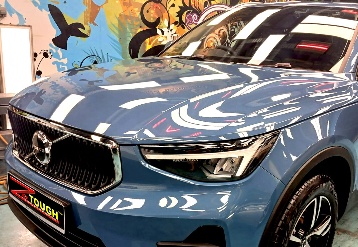 Side angle of the Volvo XC40 after the titanium coating.