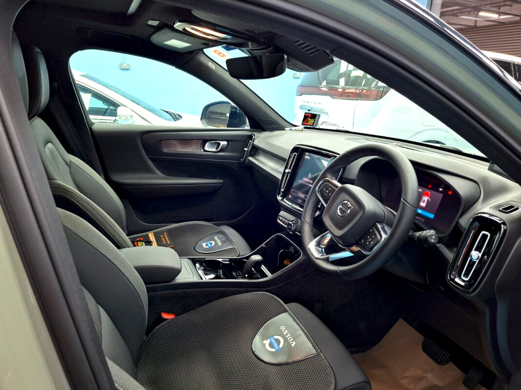 The Volvo XC40's protected, high-gloss finish.