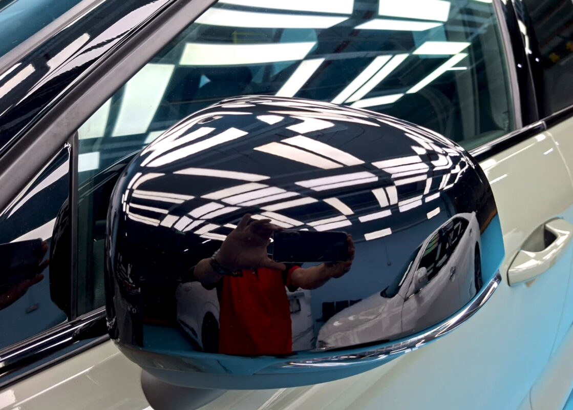 Detailed exterior of the Volvo XC40.