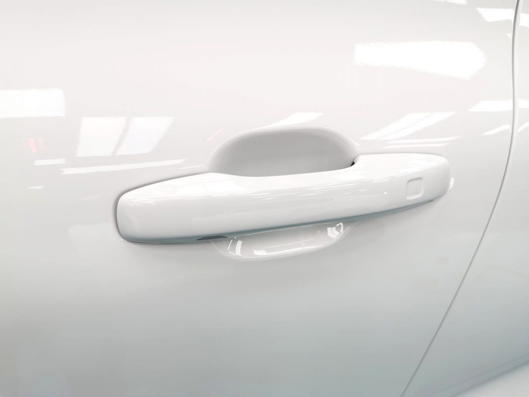 Front three-quarter view of the Volvo XC60 after coating.