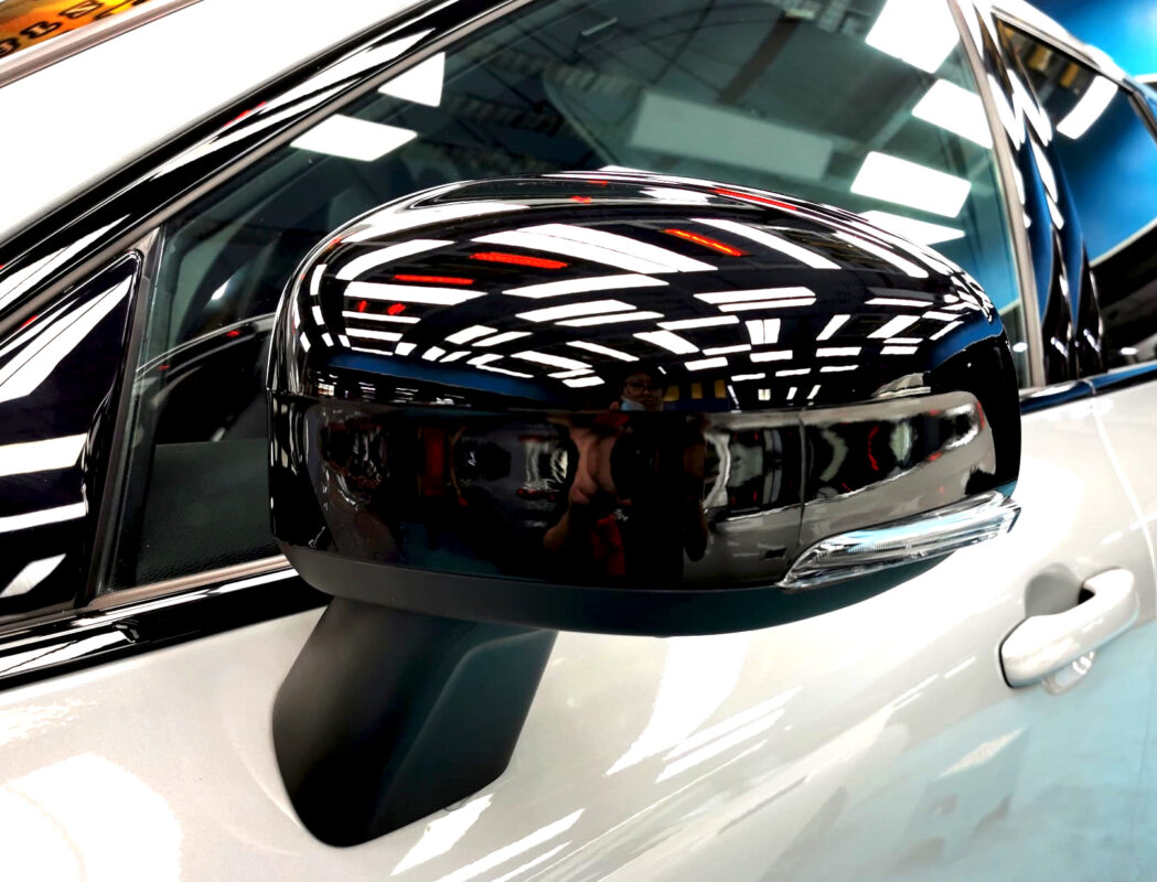 Detailed exterior of the Volvo XC60.