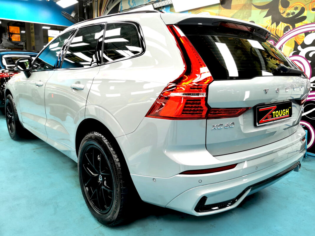 The Volvo XC60 after its ZeTough coating.