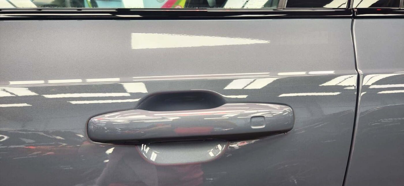 Front three-quarter view of the Volvo XC90 after coating.