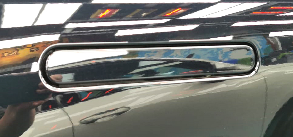 Detail of the XPeng G6 bodywork sealed with ZeTough Titanium.