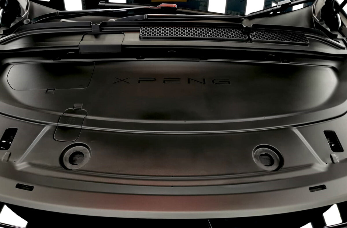 Front three-quarter view of the XPeng G6 after coating.