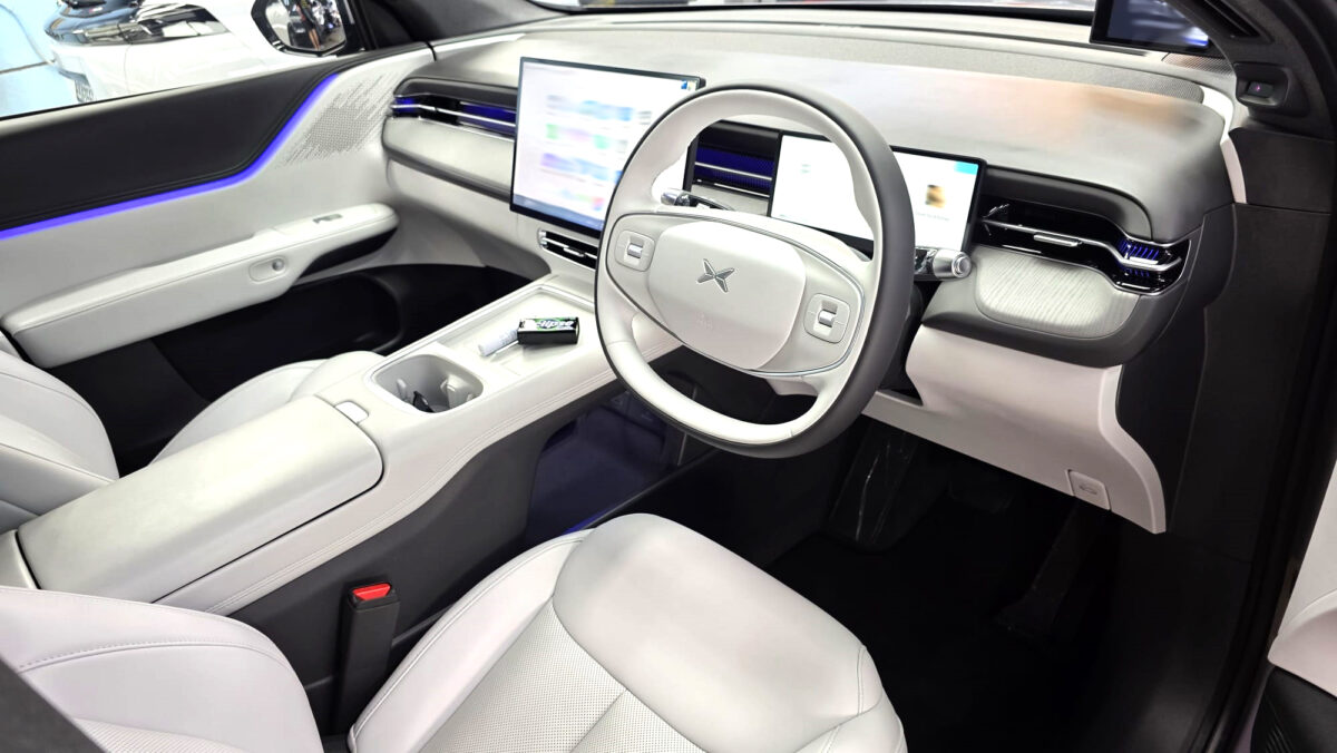 The XPENG G6's protected, high-gloss finish.