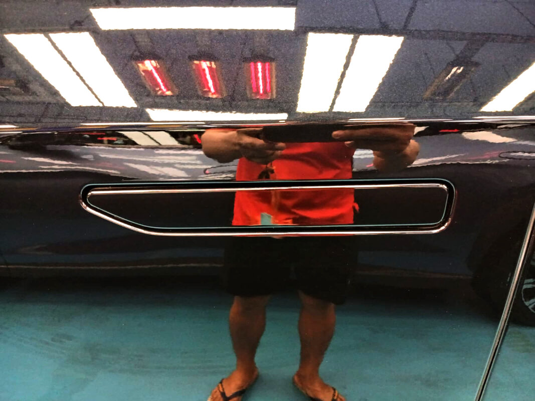 The XPENG X9's protected, high-gloss finish.
