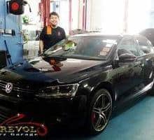 VW Jetta at Revol Carz Garage