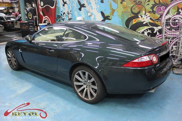 Full Car Spray Paint of Jaguar XK with Ceramic Coating 