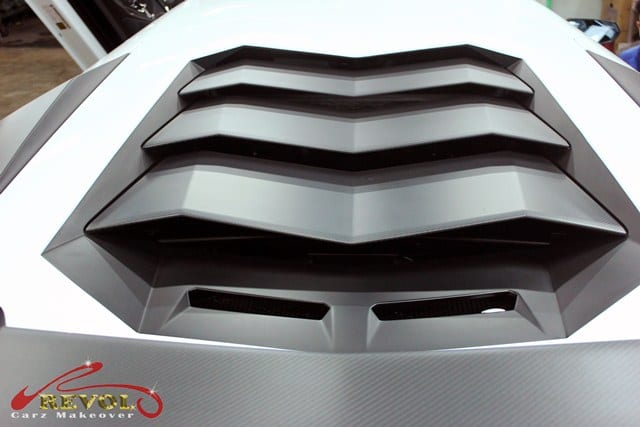 Aventador - Carnon Fiber Engine