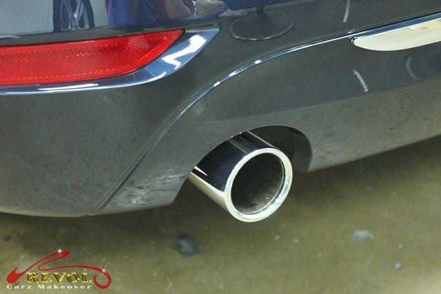 BMW 216D - exhaust pipe