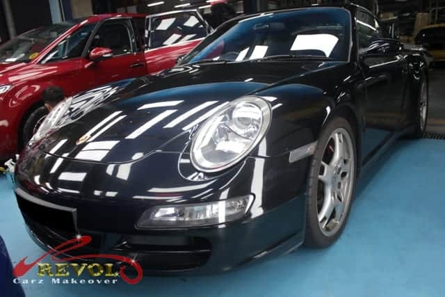 Refreshing Porsche 911 C4S COUPE TIP With A Paint Protection