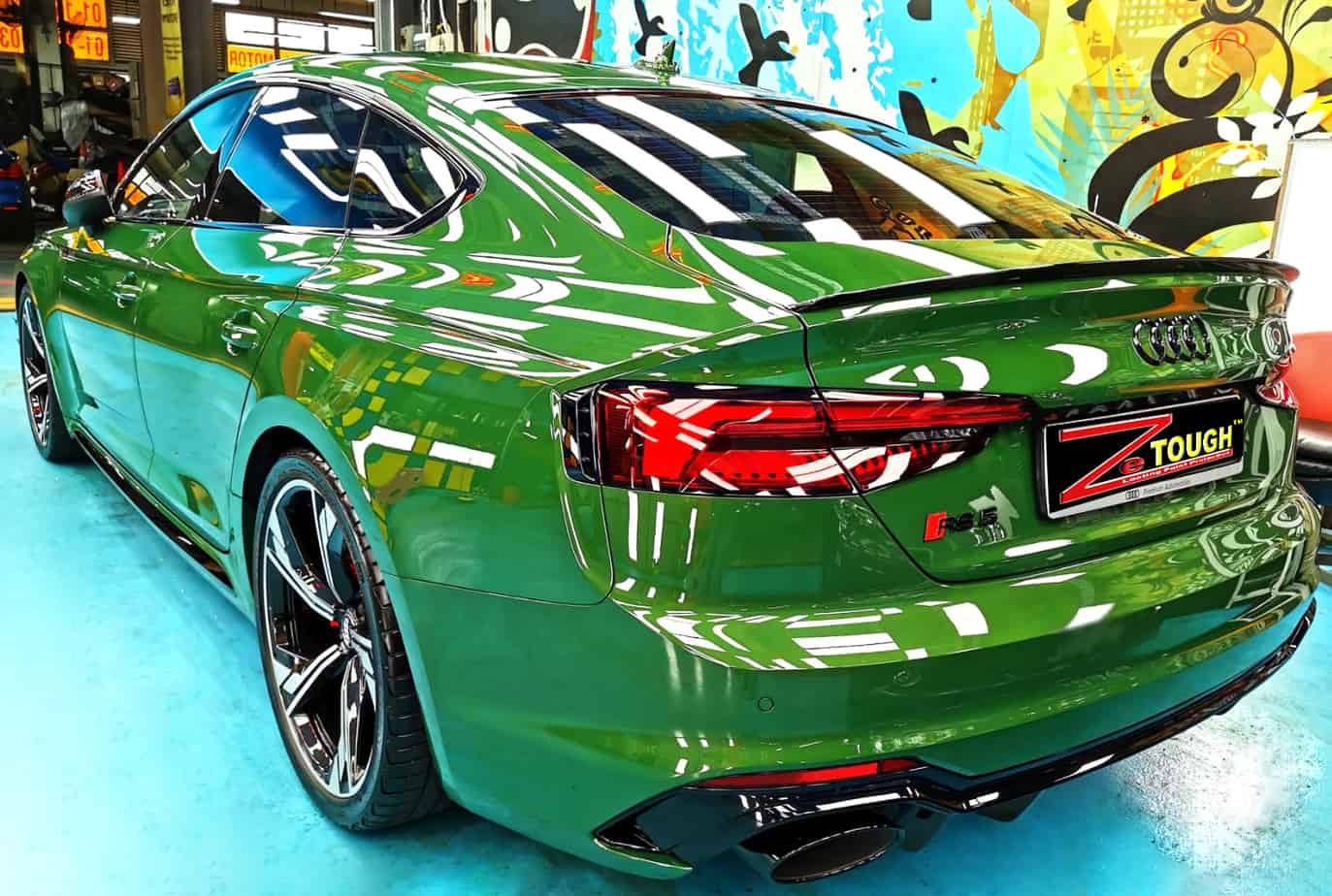 Audi RS5 - rear