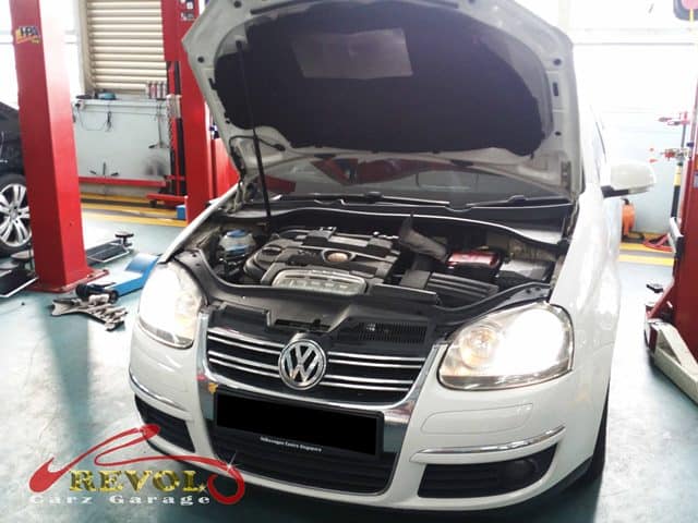 VW Case Study 8: Battery fault code -Alternator Replacement
