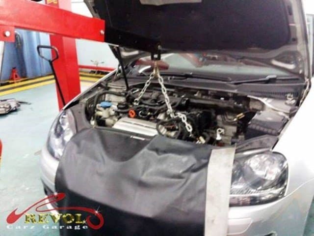 VW Case Study 16: Volkswagen Engine Overhaul. Done In A Day