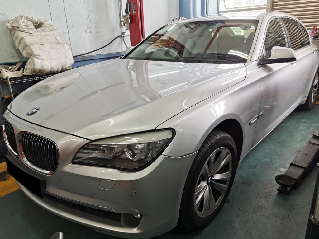 Mission Accepted! Restore Back this BMW 7 Series!