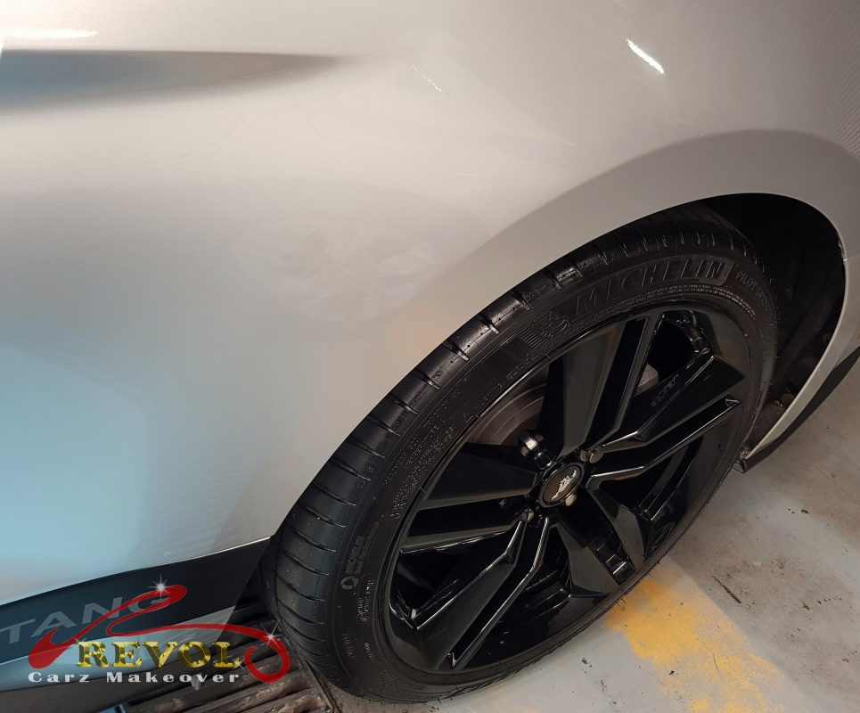 Partial Respray for Ford Mustang. Scratches repair? Call us!